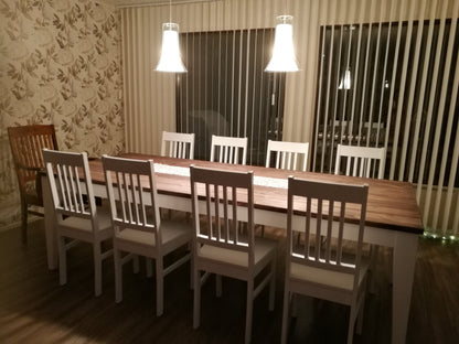 Klassikko Dining Table