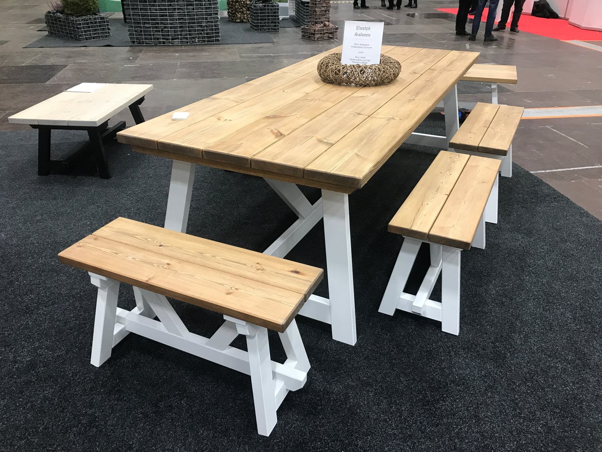 Pirtti Bench
