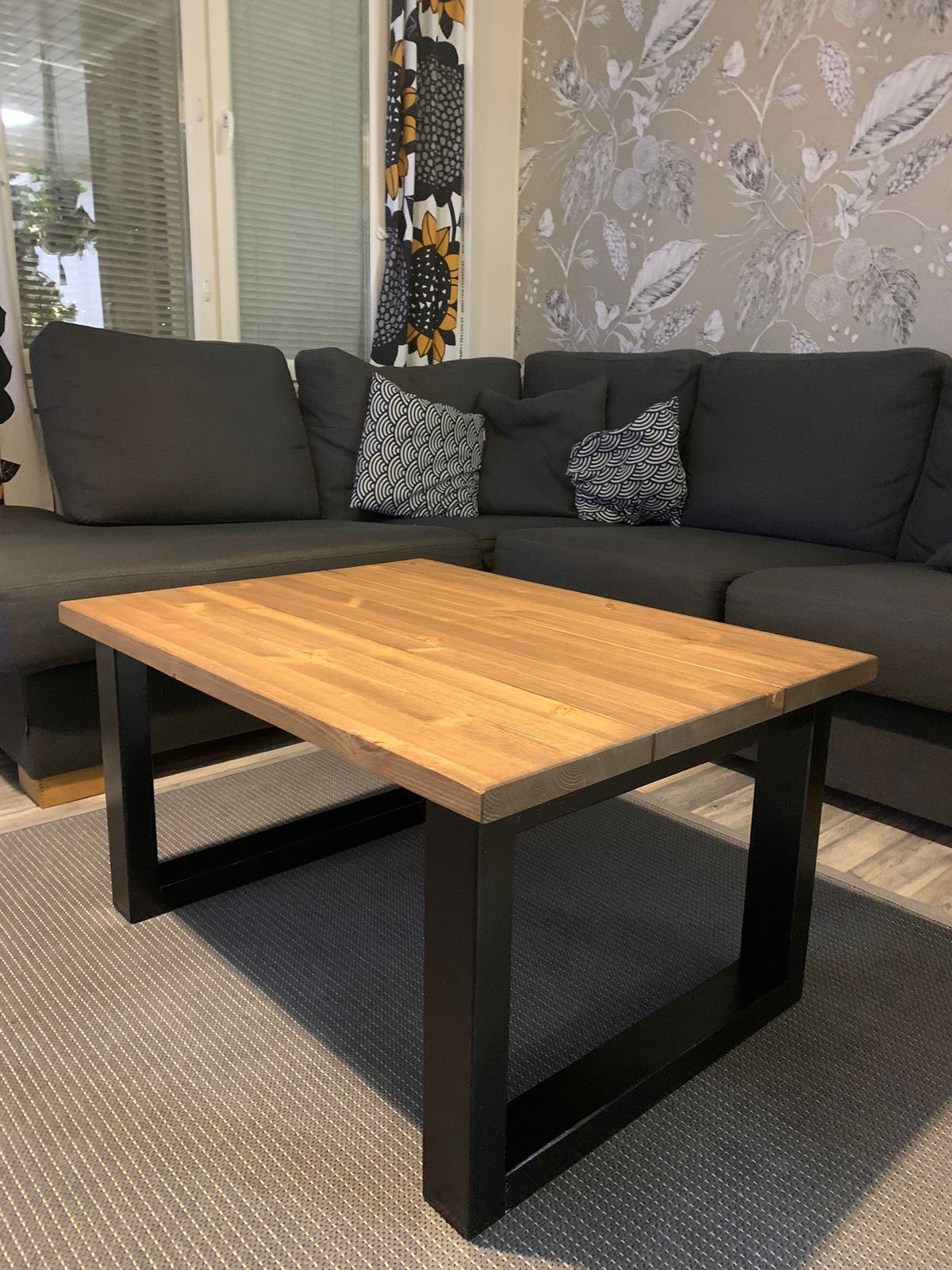 Kajo coffee table