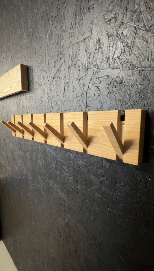 Hidden Hook Rack Oak
