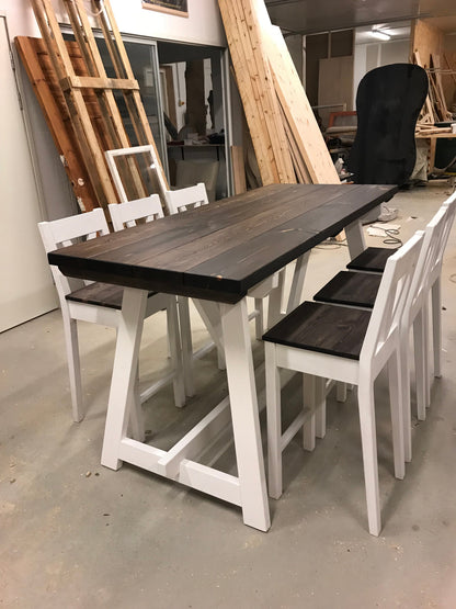Virta Bar Stool