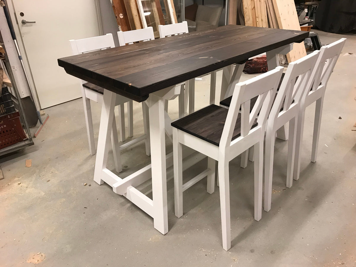 Virta Bar Stool