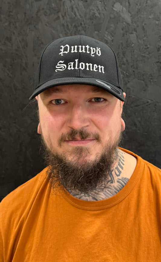 Baseball cap